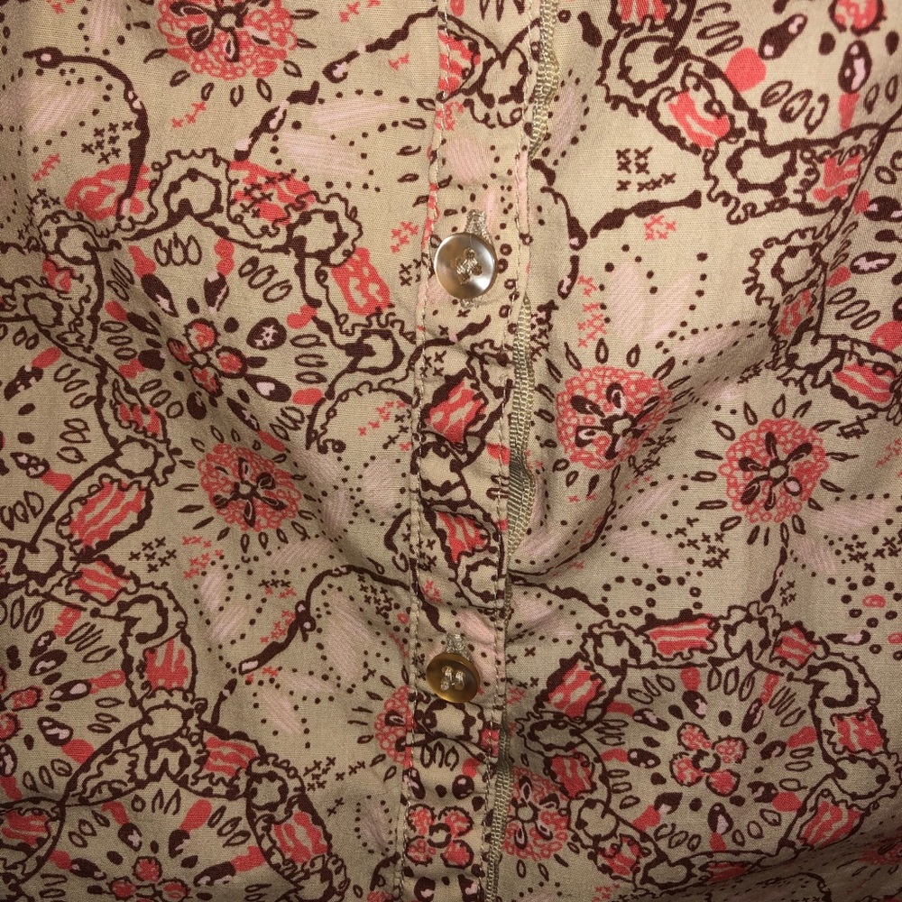Patterned button up! - Picture 3 of 3